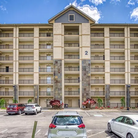 Luxurious Renovated, Pool, Basketball, Playground Pigeon Forge Exterior photo